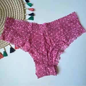 Victoria's Secret The Lacie Cheeky Panty Pink Dahlia Lace Dot Medium NEW